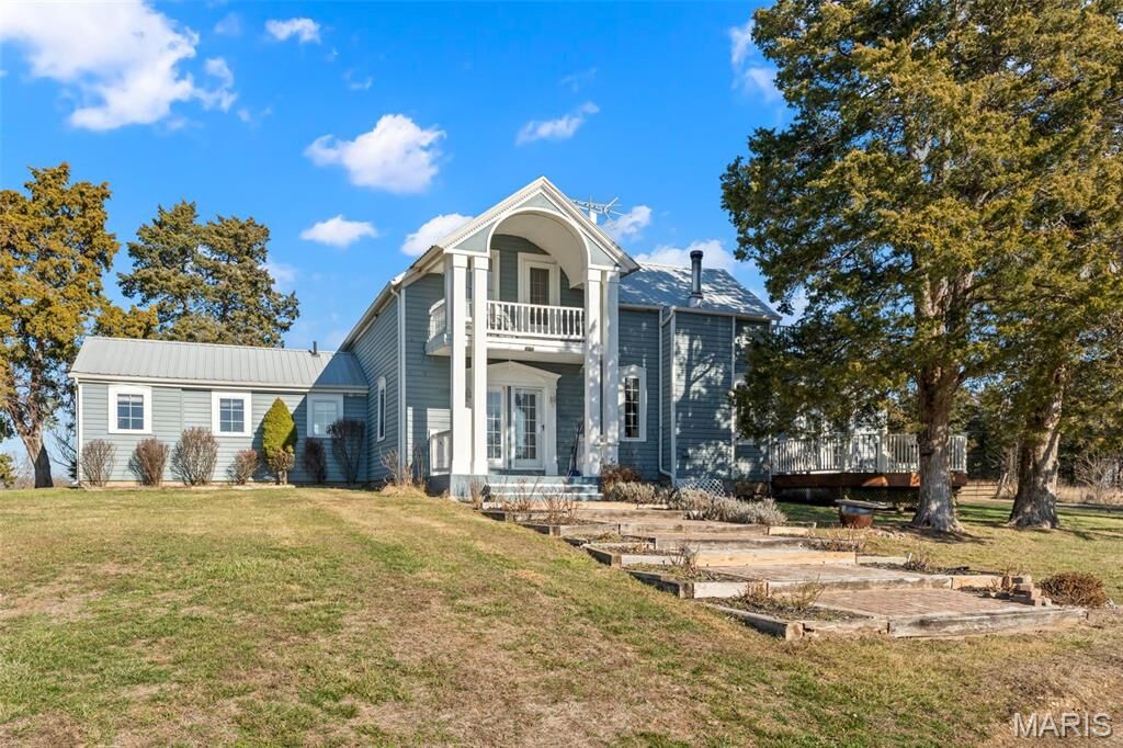 Property Photo:  100 Little White Oak Road  MO 63068 