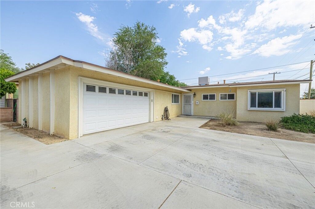 Property Photo: 1156 W Avenue J14 CA 93534