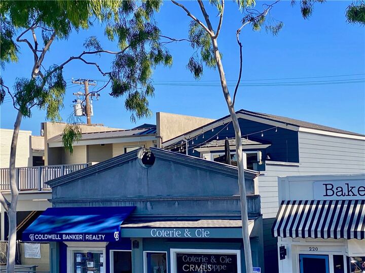 Property Photo: 222 Marine C CA 92662