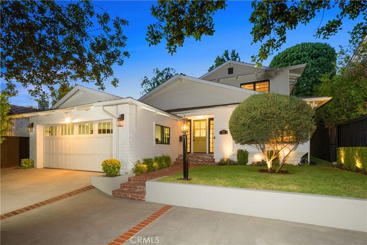 Property Photo:  589 W Grandview Avenue  CA 91024 