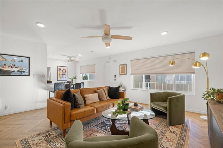 Property Photo:  345 Wisconsin 306  CA 90814 