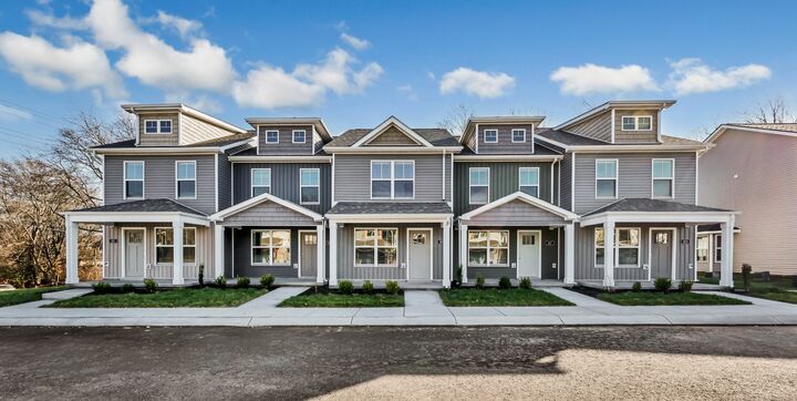 Property Photo: 105 Quarry Point Dr TN 37043