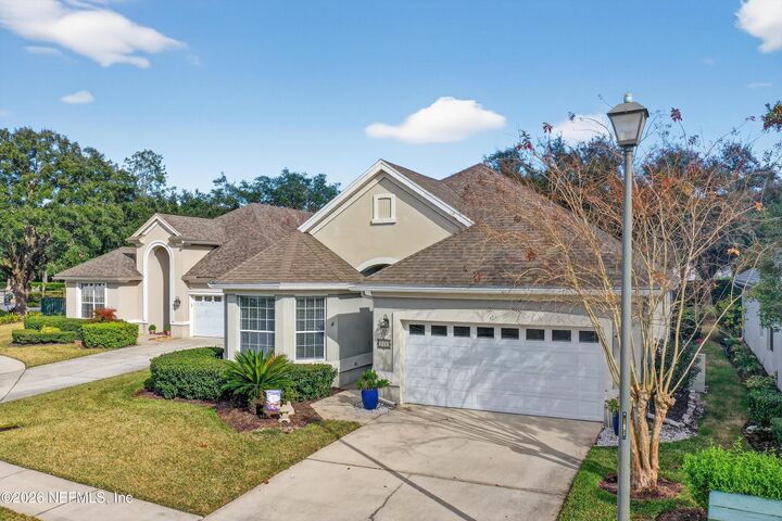 Property Photo: 208 Island Green Drive FL 32092