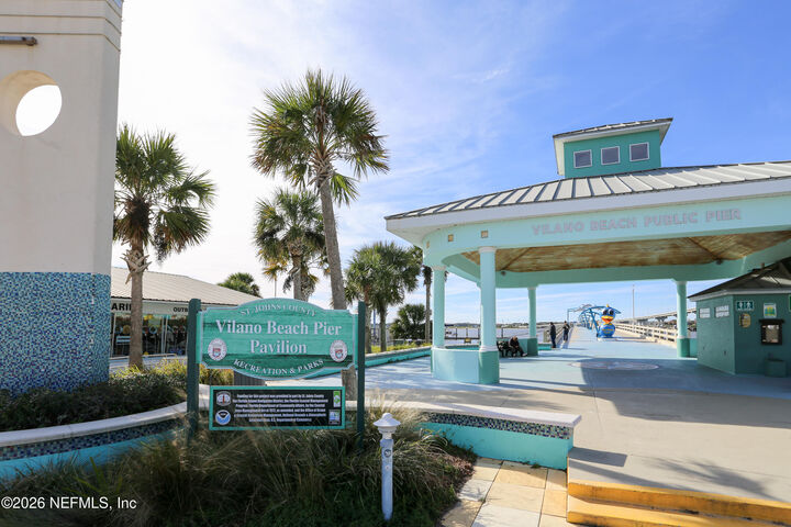 Property Photo:  304 Coconut Grove Court 304  FL 32084 