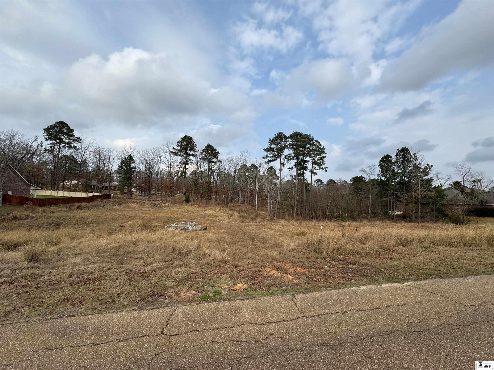 Property Photo:  107 Bonnabel Place  LA 71291 