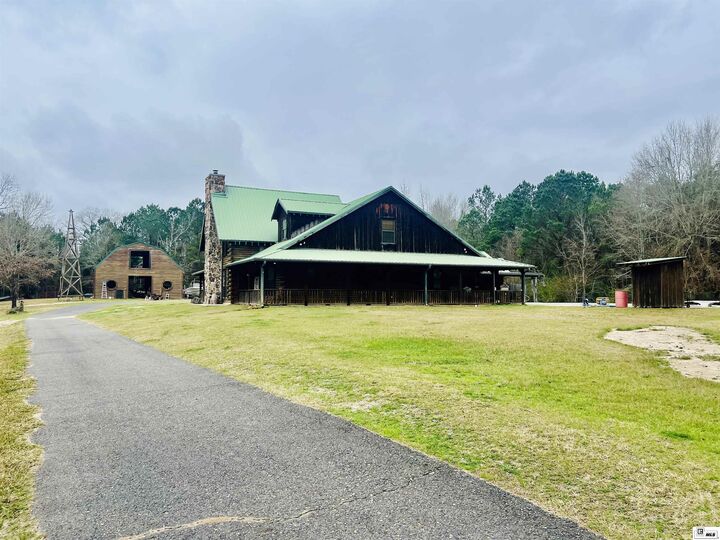 Property Photo: 837 Brownlee Road LA 71225