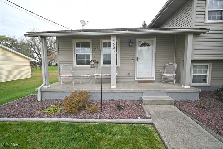 Property Photo:  5560 Madrid Drive  OH 44515 
