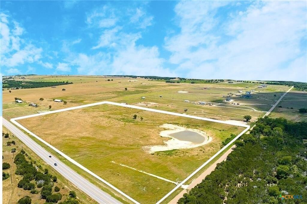 Property Photo:  135 County Road 360  TX 76528 