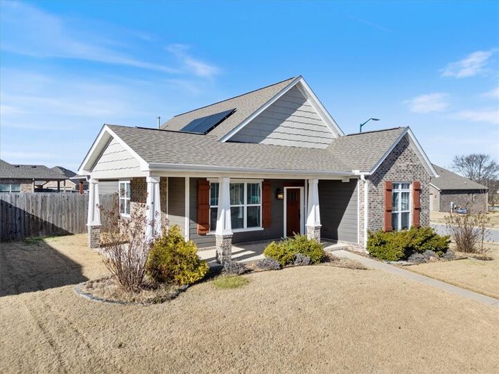 Property Photo:  1100 Canyon Gate Drive  AR 72761 