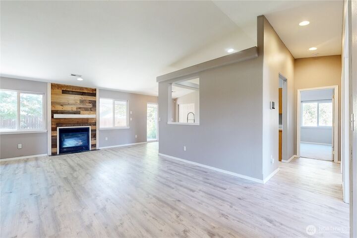 Property Photo: 1152 SE Falbo Drive WA 99324