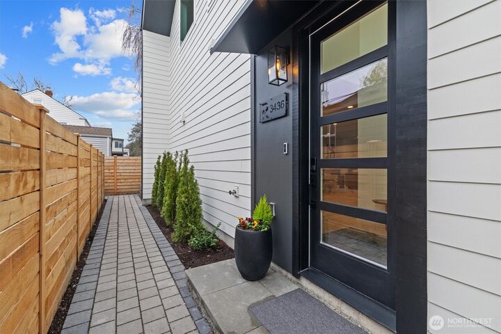Property Photo:  3436  33rd Avenue W  WA 98199 