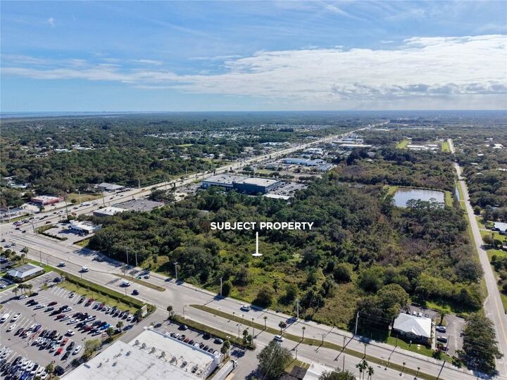 Property Photo:  511 W Midway Road  FL 34982 