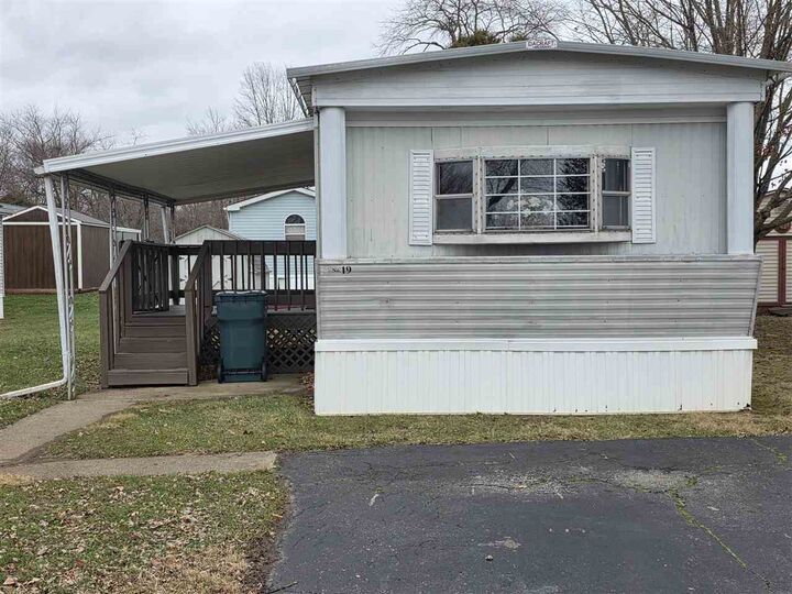 Property Photo:  19 Dogwood Drive  IN 47374 