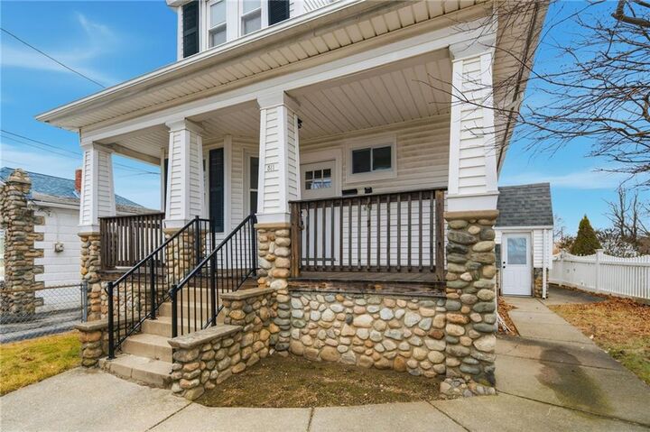 Property Photo:  511 Woodward Road  RI 02904 
