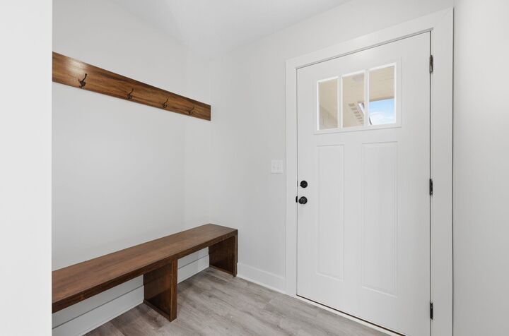 Property Photo:  604 Briarbrook Ln  KS 67147-8955 