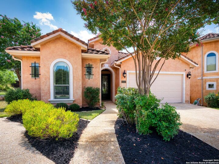 Property Photo: 16026 Huebner Bluff TX 78248