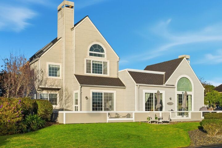 Property Photo:  25 Merion Road  CA 94019 