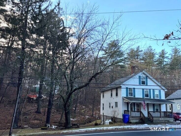 Property Photo:  6 Park Street  CT 06076 