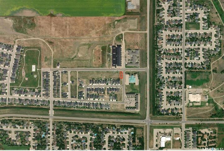 Property Photo:  919 West Park Boulevard  SK S6J 0E5 