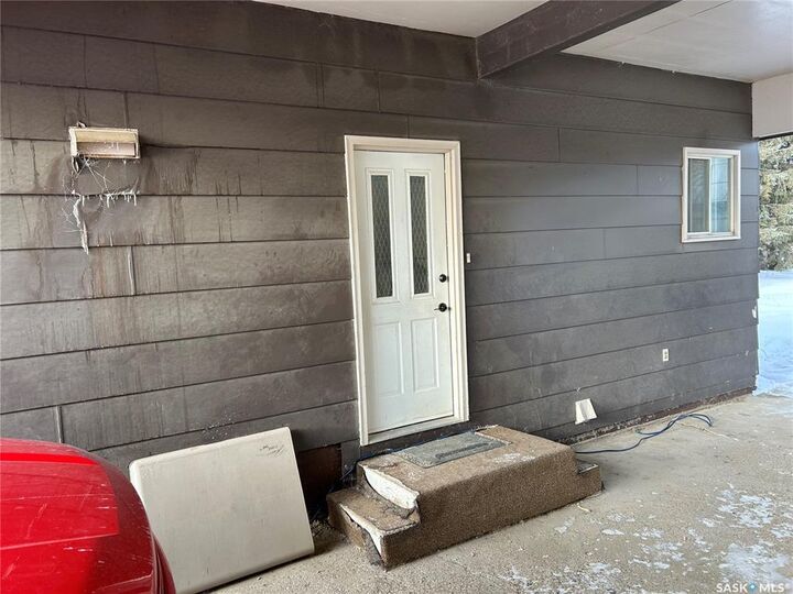 Property Photo:  330 Pine Street  SK S0E 1H0 