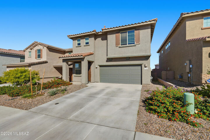 Property Photo:  6795 E Paseo De Villalobos  AZ 85756 