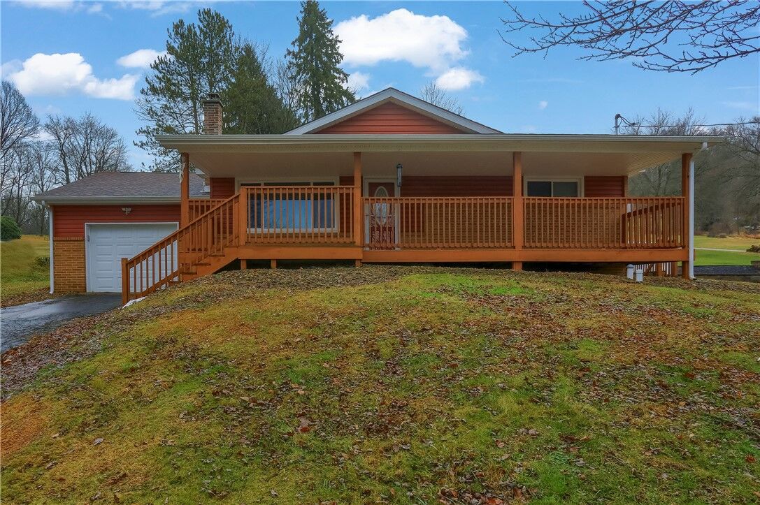 Property Photo:  138 Crissinger  PA 15601 