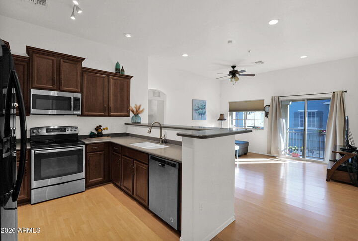 Property Photo:  2402 E 5th Street 1646  AZ 85288 
