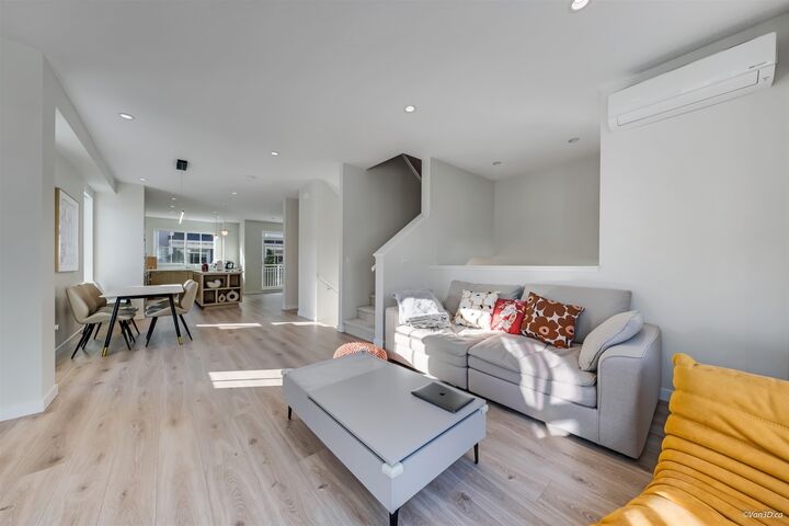 Property Photo:  5311 Admiral Way 16  BC V4K 0E2 