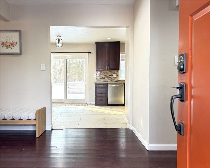 Property Photo:  917 Prescott Avenue  NY 13760 