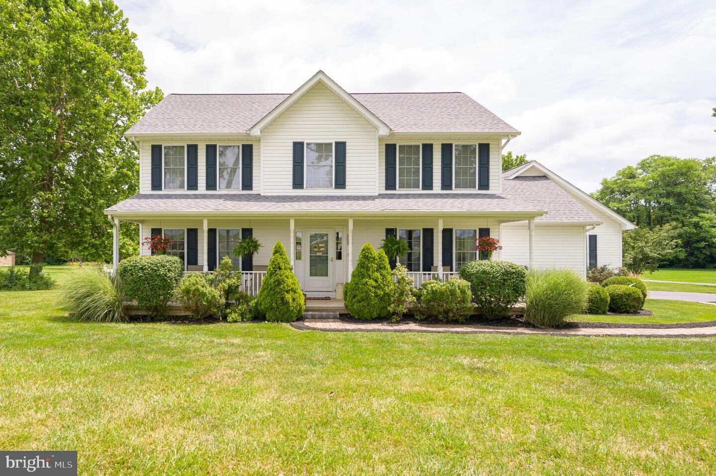 Property Photo:  37 Tilburg Lane  WV 25405 