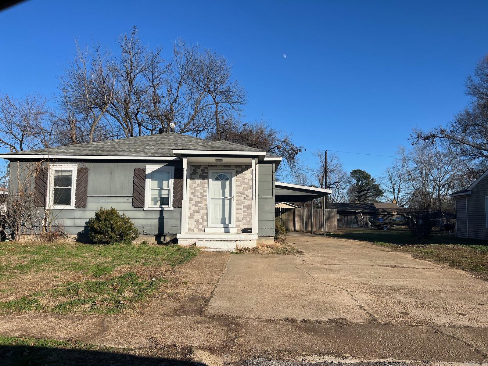 Property Photo:  153 S Parkview  AR 72472 