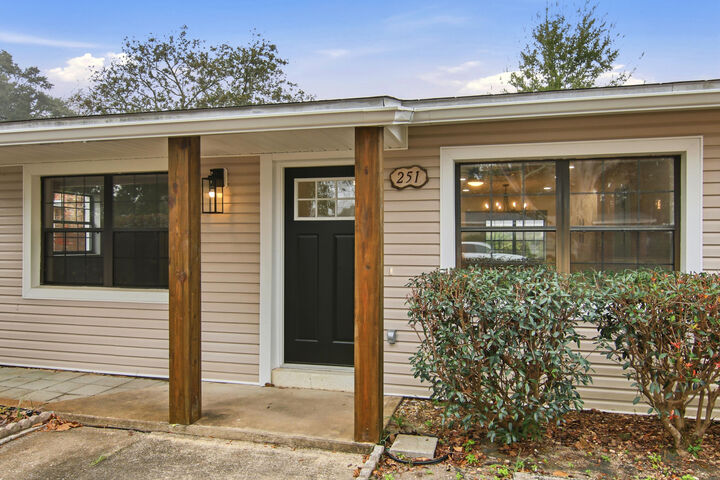 Property Photo:  251 Gregory Drive  FL 32569 