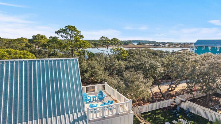 Property Photo: 64 Banfill Street FL 32459