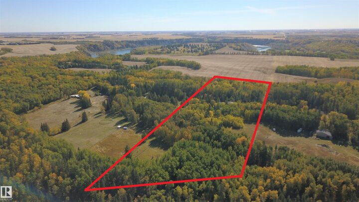 Property Photo: 26022 Twp Rd 511 AB T5P 4B7