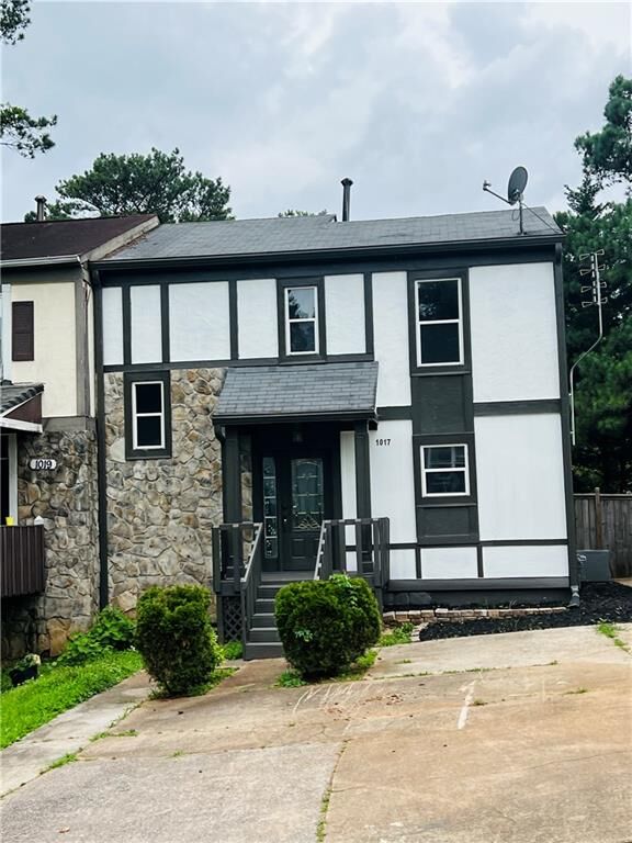 Property Photo:  1017 Falling Valley Court SE  GA 30080 