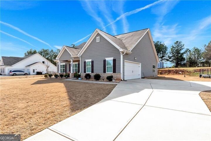 Property Photo:  1081 Pine View Trail  GA 30656 