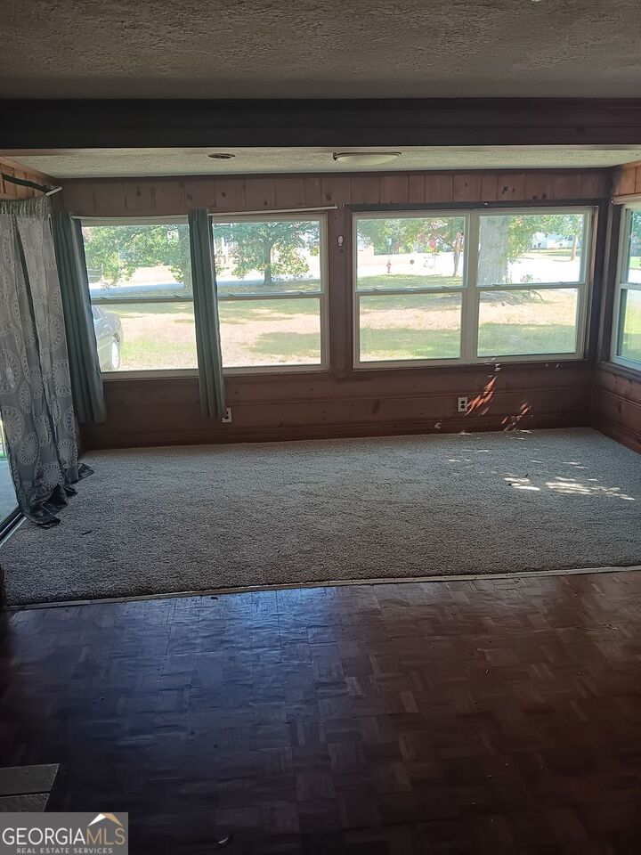 Property Photo:  406 Brookwood Drive  GA 30286 