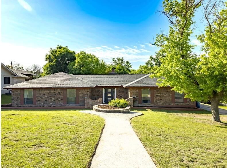Property Photo:  419 Timber Ridge Dr  TX 78028 