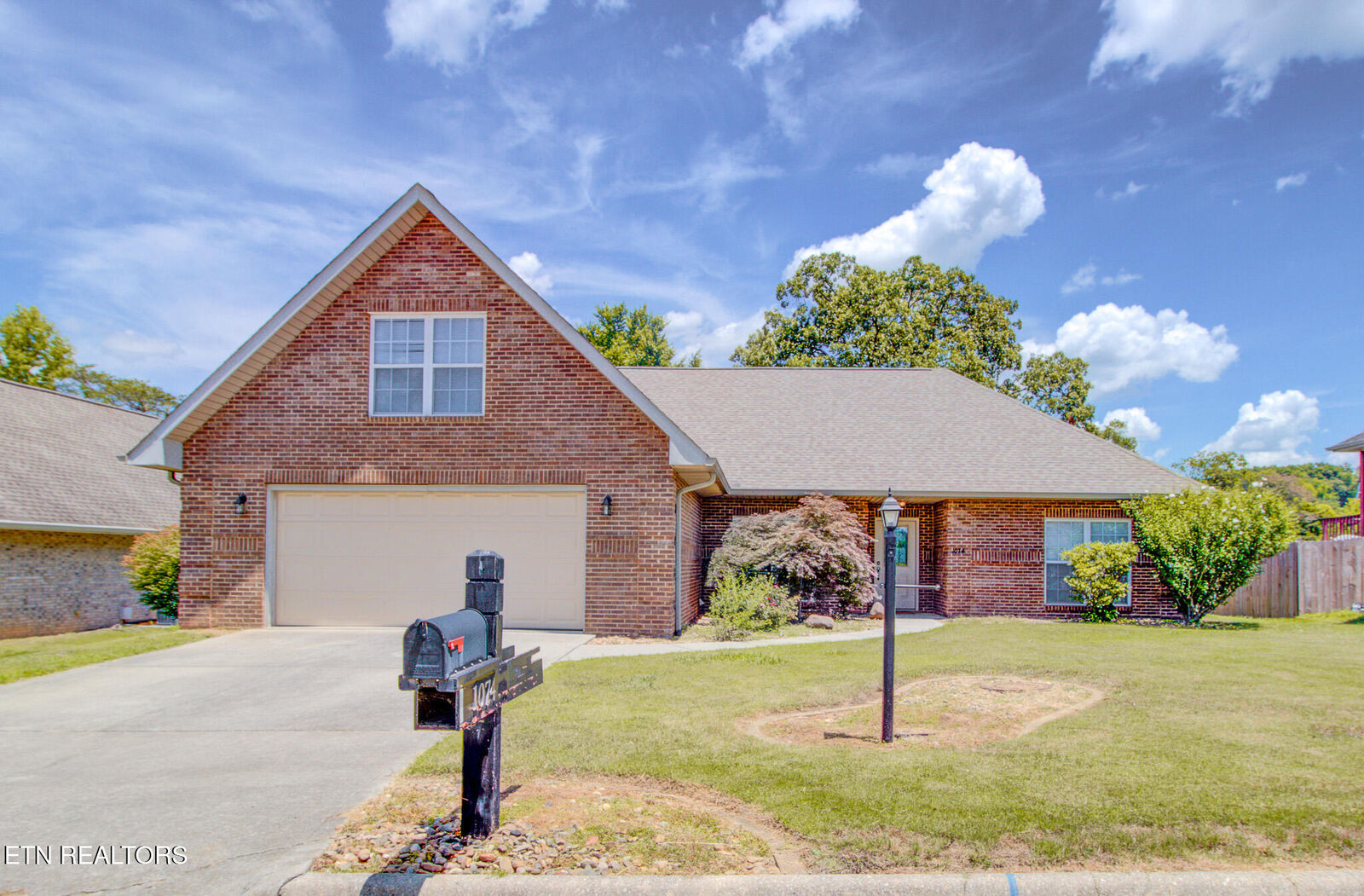 Property Photo: 1074 Saint Johns Drive TN 37801