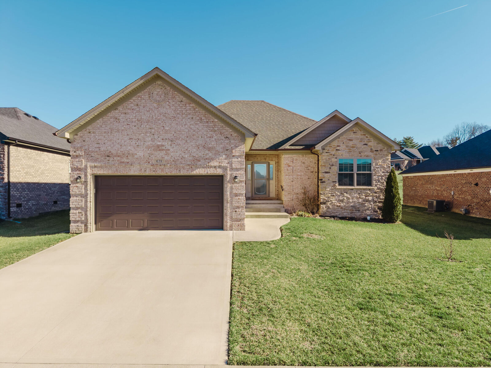 Property Photo:  638 Four Winds Drive  KY 40475 