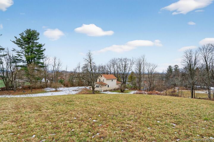 Property Photo: 8 Lawrence Lane NY 10924