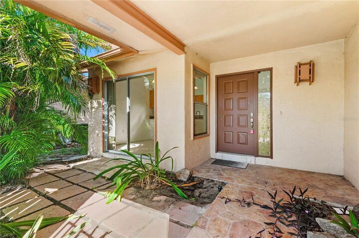 Property Photo:  6479 Royal Woods Drive  FL 33908 