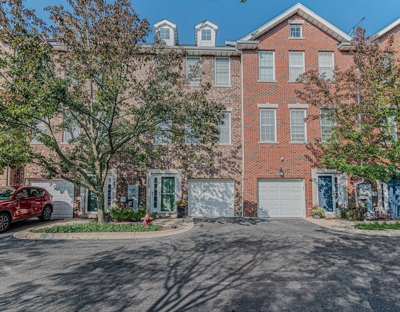 Property Photo:  1653 Church Street  IL 60201 