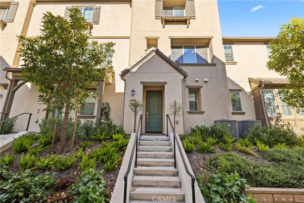 Property Photo: 2142 Emerald Grotto CA 91786