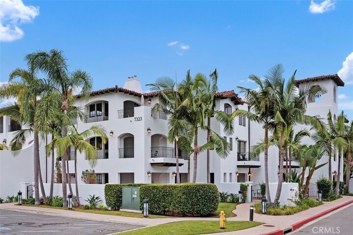 Property Photo:  7323 Estrella De Mar Road 41  CA 92009 