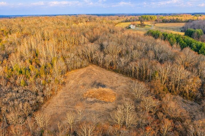 Property Photo:  0 Knight Rd  TN 37110 