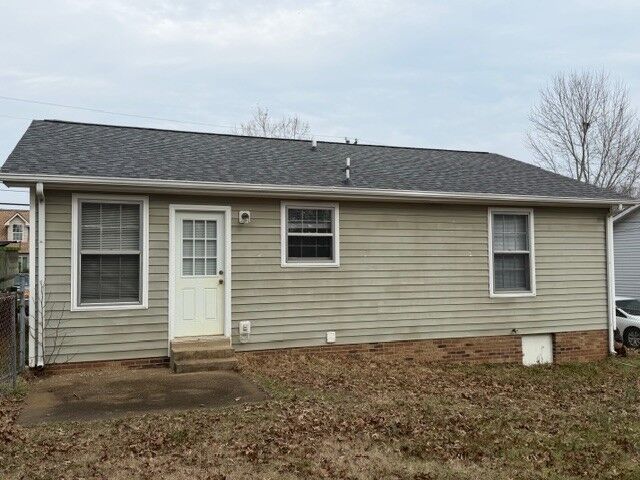 Property Photo:  722 Shelton Cir  TN 37042 