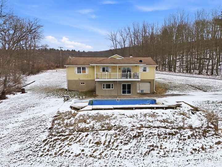 Property Photo:  401 Valley View Rd  PA 18853 