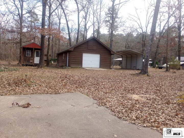 Property Photo:  9016 Elmwood Drive  LA 71220 