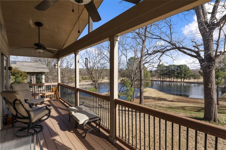 Property Photo: 3480 N Greenbriar Drive AR 72703